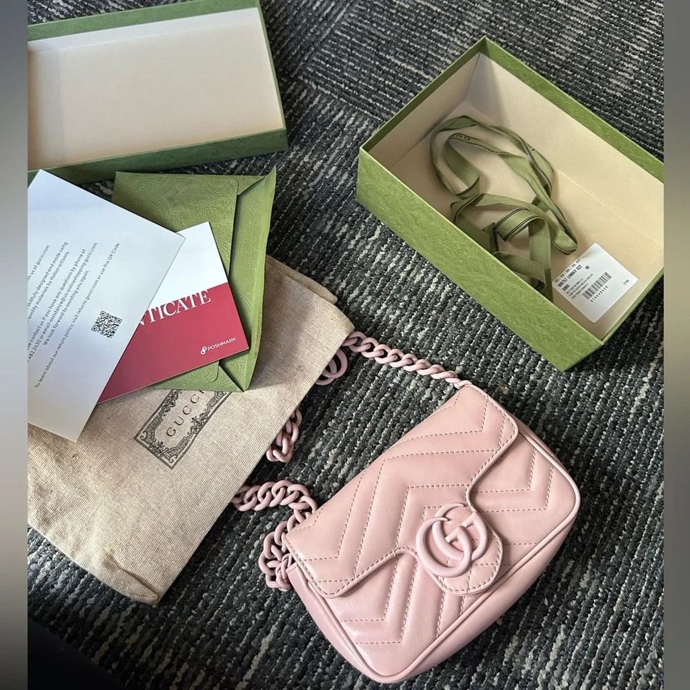 Gucci Calfskin Matelasse Monochrome GG Marmont Chain belt Bag in Perfect Pink - Picture 11 of 16